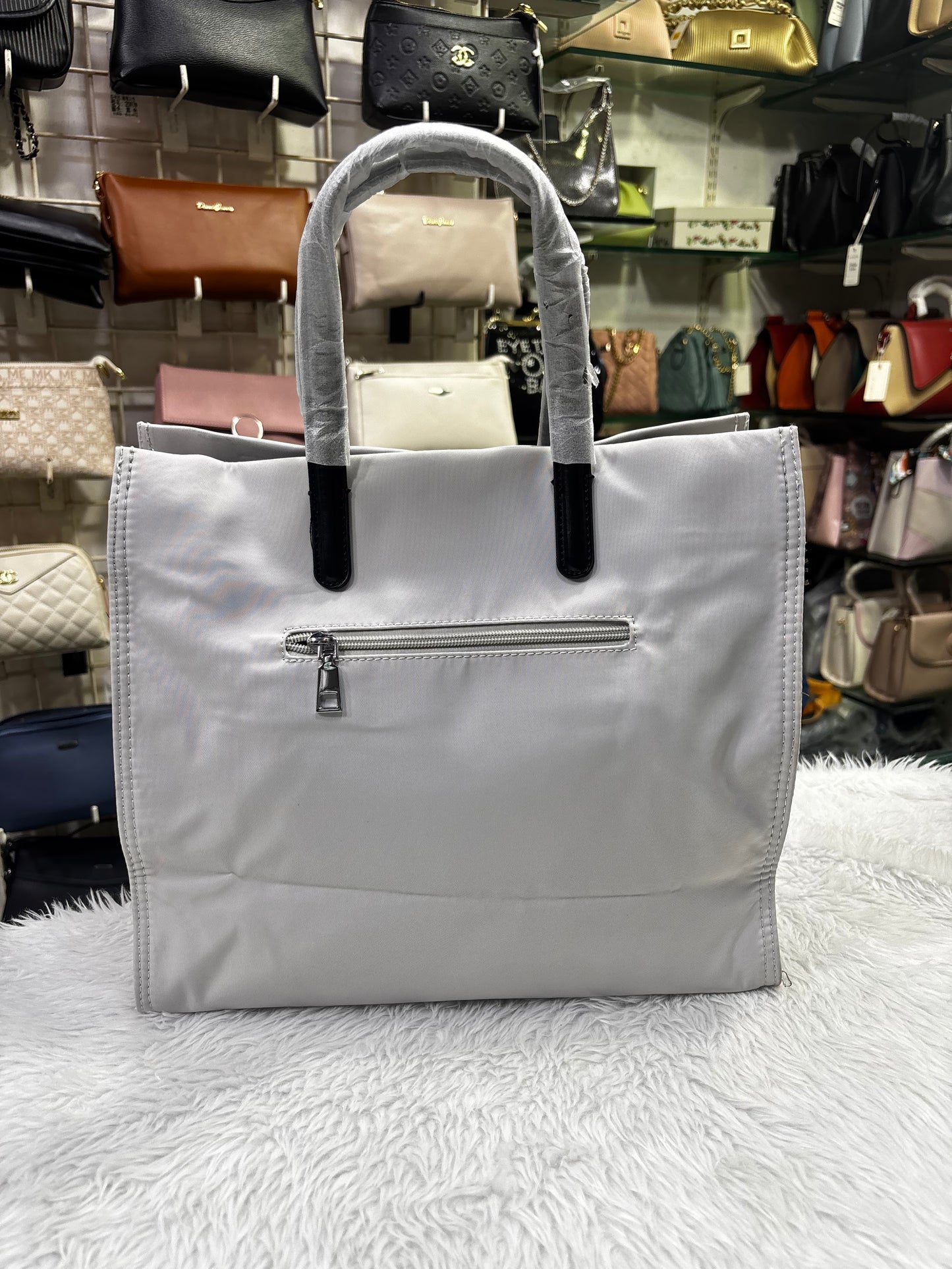 London road tote bag